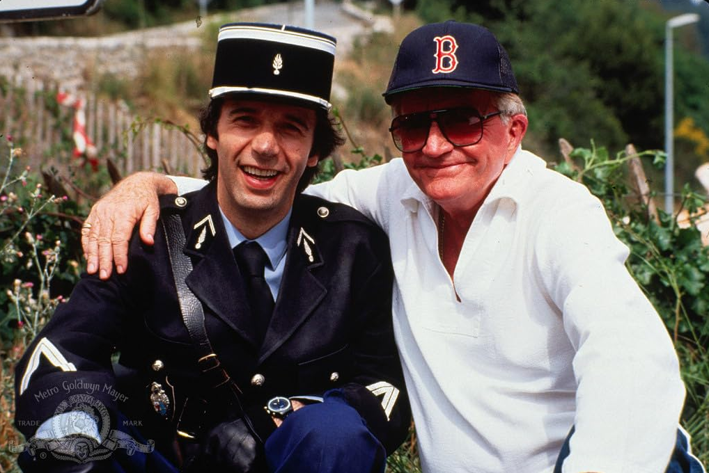 Roberto Benigni y Blake Edwards en el set de rodaje 