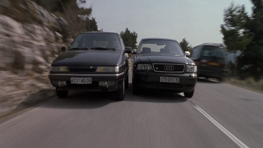 Citroen XM vs Audi S8 en una secuencia de conducción de Ronin (1998)