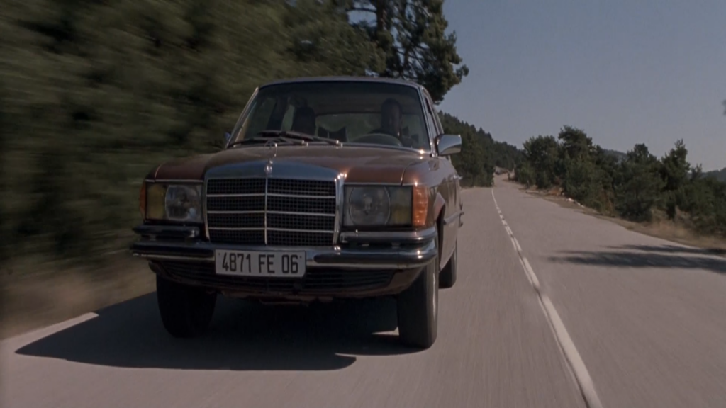 Fotografía del Mercedes-Benz 450 SEL 6.9 utilizado en la película de Ronin (1998) 