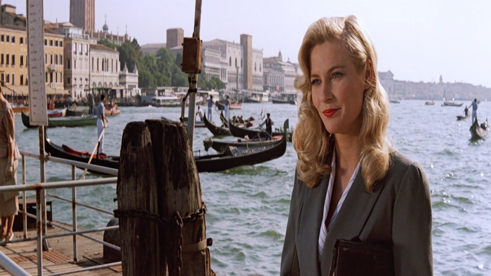 Fotografía de Elsa Schneider en Indiana Jones y la última cruzada (1989)